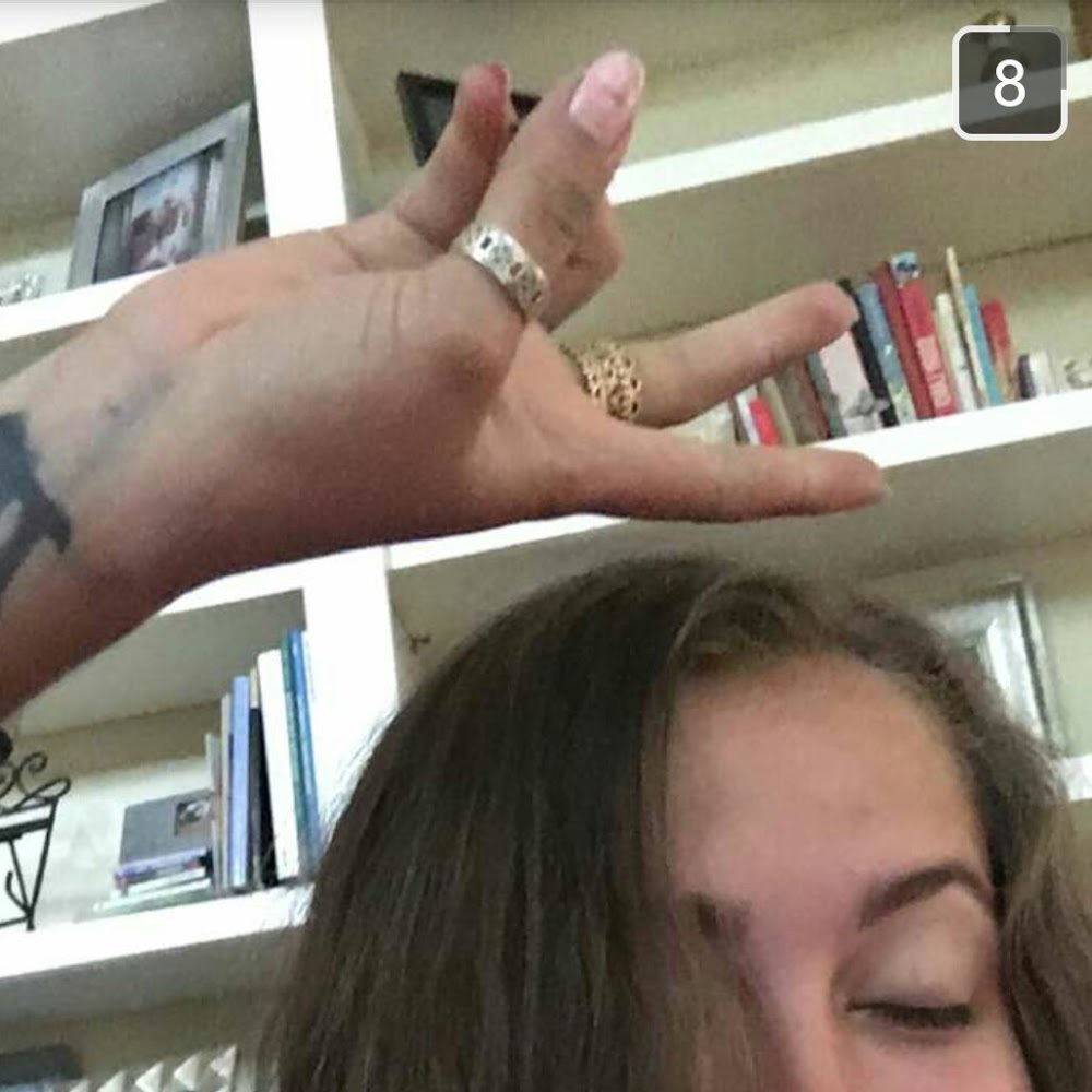 Meet your Posher, April